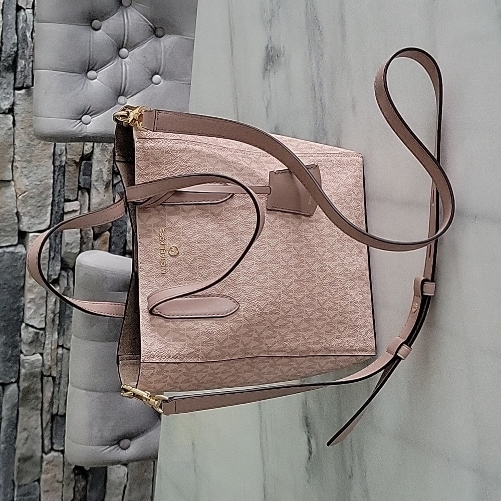 Michael Kors Medium Crossbody/Top Handle Purse - Ballet Pink